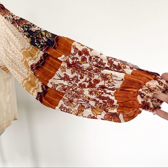 Free People tee with Puffy Boho sleeves - Picture 5 of 8